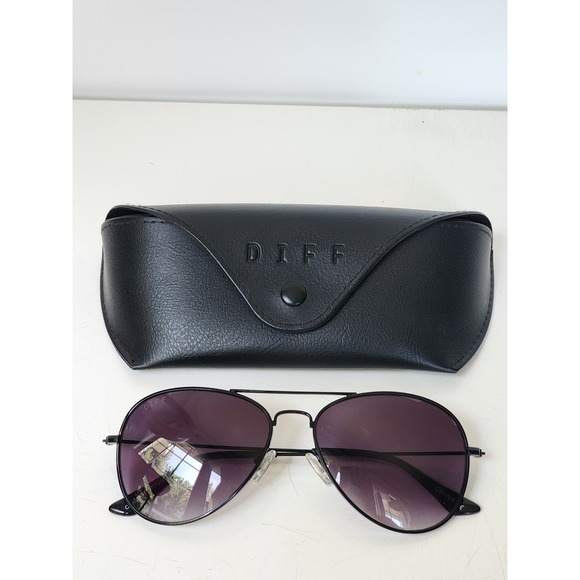 Diff Eyewear Accessories - DIFF Eyewear Cruz Aviator Sunglasses Black Purple Gradient Lens FF-BKGG-6 Case